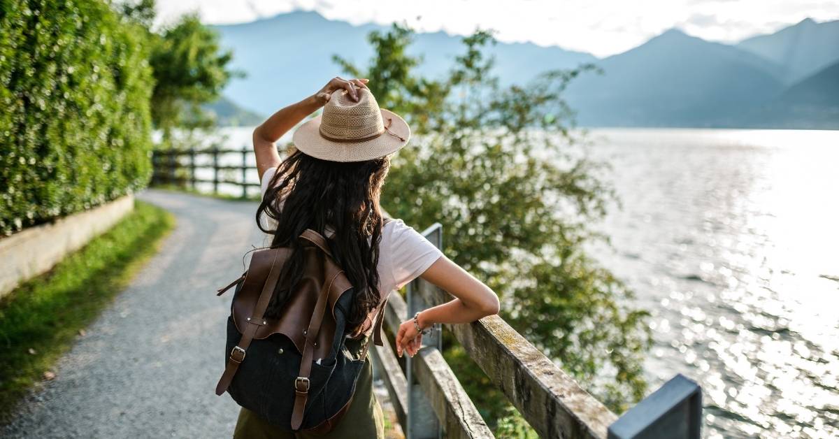 Travel solo tips